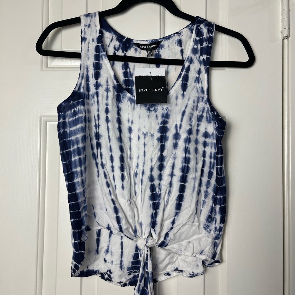 Style Envy Blue & White Tie-Dye Tank Top With Knot Women's Size XS NEW WITH TAGS